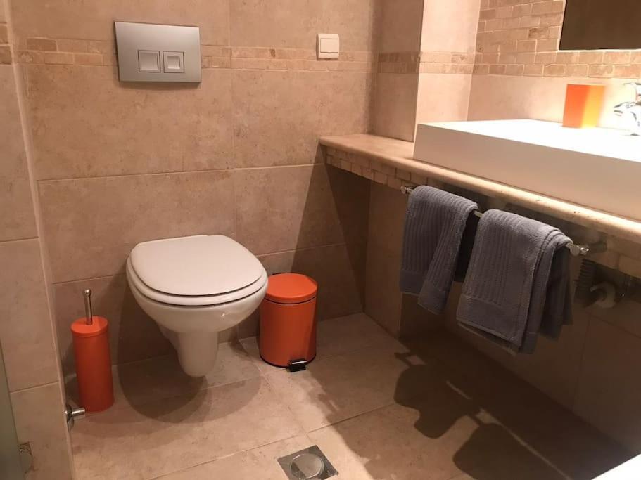 Apartmán 5 Min From Papageorgiou Free Indoor Parking Soluň Exteriér fotografie